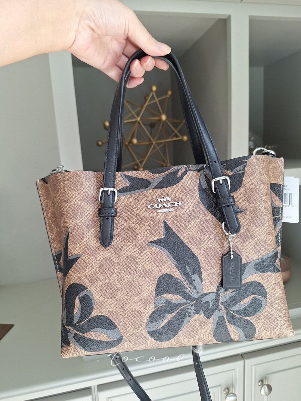 NWT Coach Mollie Tote Bag 25 In Signature Canvas With Bow Print CZ767
